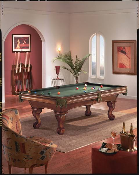 8' Brunswick Gold Crown III Pool Table For Sale