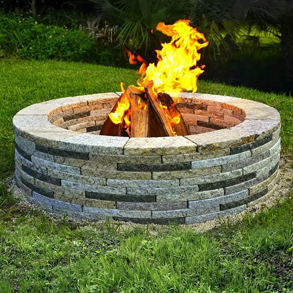 Austin Granite Fire Pit by Firetainment