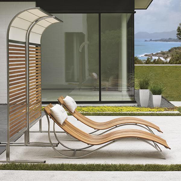 Tres Chic Chaise Lounge by Tommy Bahama