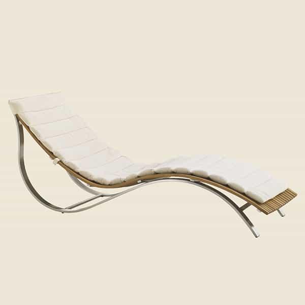 Tres Chic Chaise Lounge by Tommy Bahama