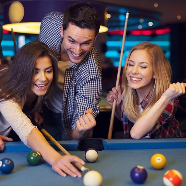 shutterstock playing pool 2 web orcy zh